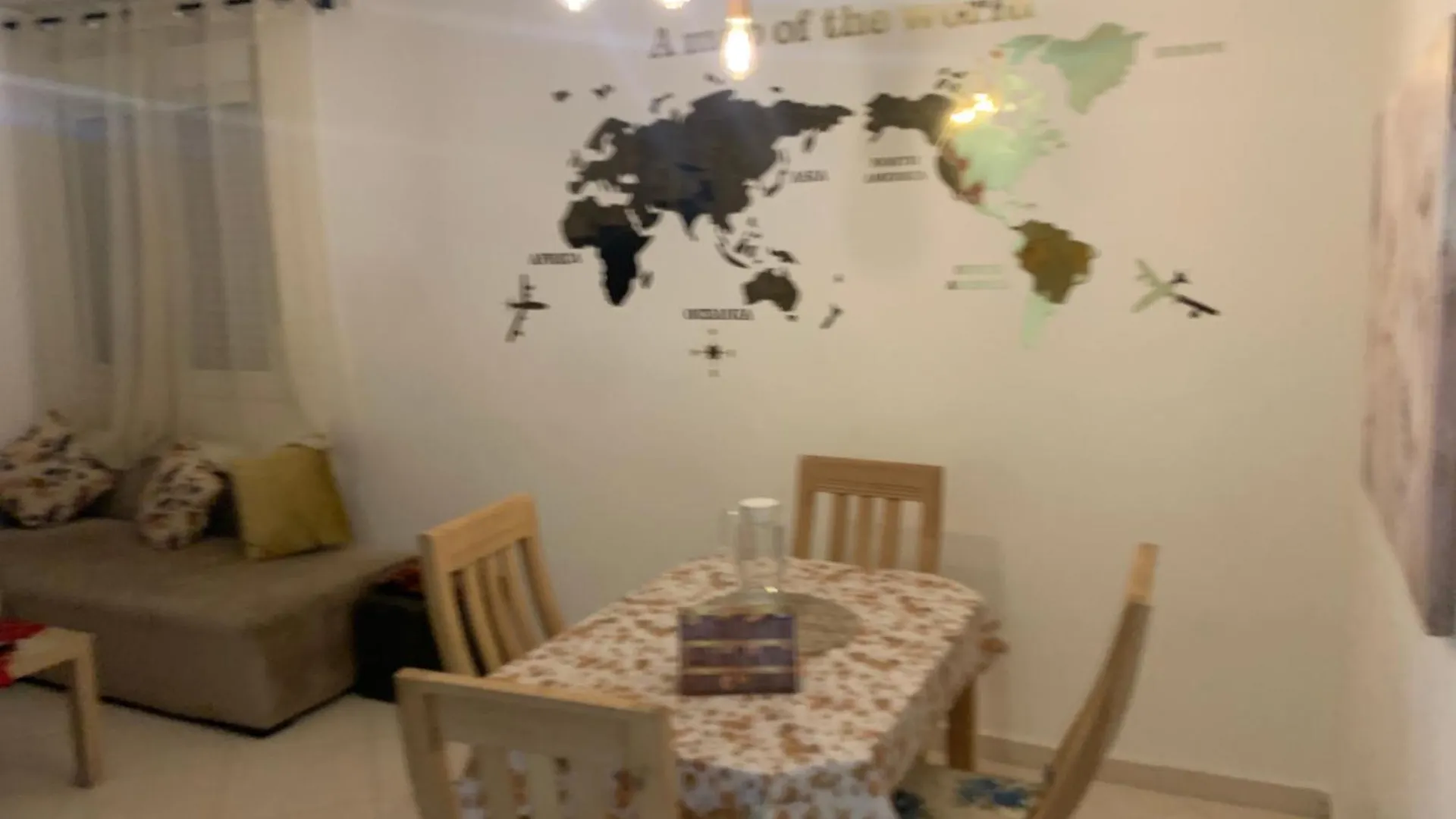 Superbe appartement au rez-de-chaussée avec clim mobile,parking et wifi gratuit Casa Blanca 0*,  Marruecos