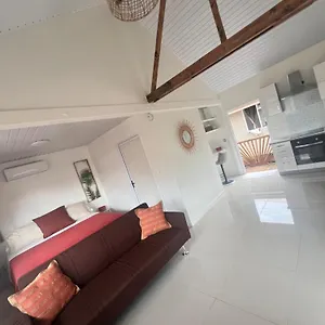 https://anuarii-lodge.frenchpolynesia-hotels.com