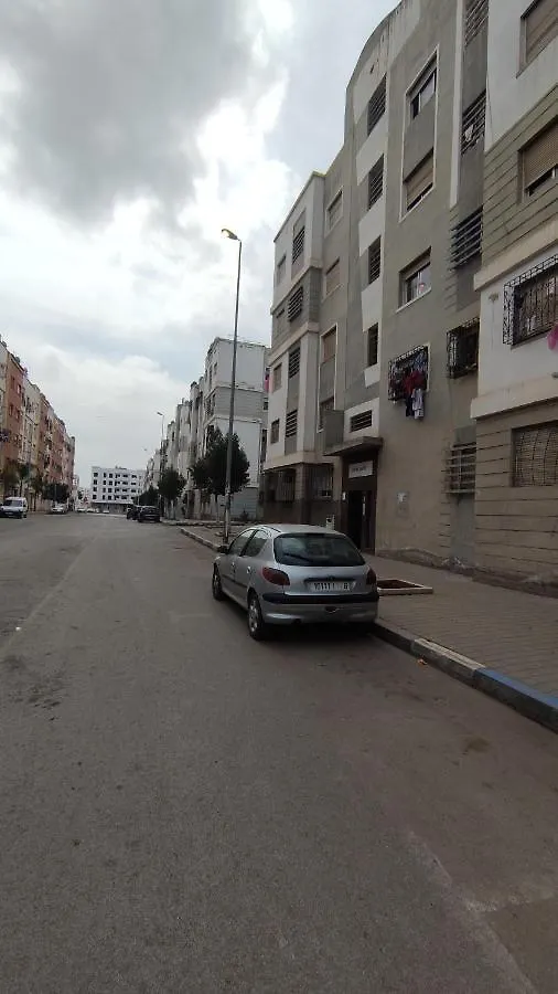 Beautiful Ground-Floor Apartment With Portable Air Conditioning, Parking, And Free Wi-Fi Casablanca