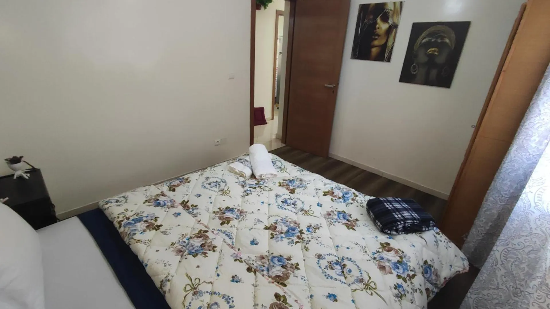 Beautiful Ground-Floor Apartment With Portable Air Conditioning, Parking, And Free Wi-Fi Casablanca